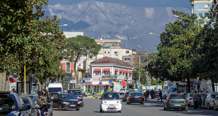 In Tirana hat die neue Beratungsstelle DIMAK eröffnet.